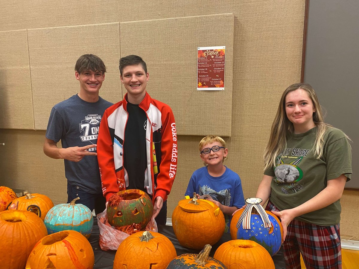 Pumpkin Decorating Contest