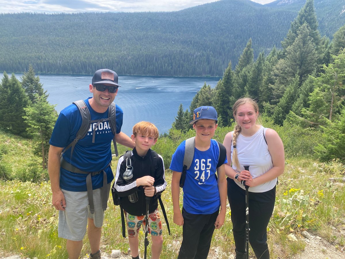 Bench Lakes Trail overlooking Redfish Lake